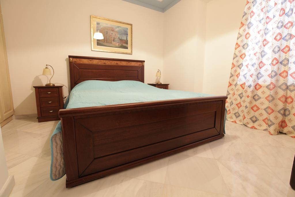 Avgerinos Hotel Kampochora  Habitación foto